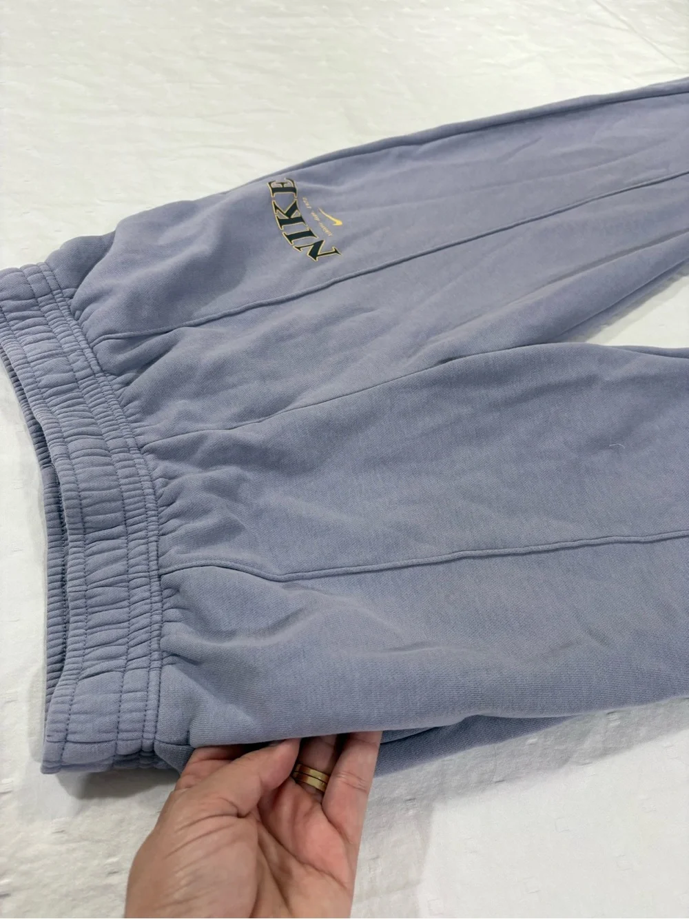 Nike Women Lavender Sportswear Trend Fleece Pintuck Jogger Pants Size XL